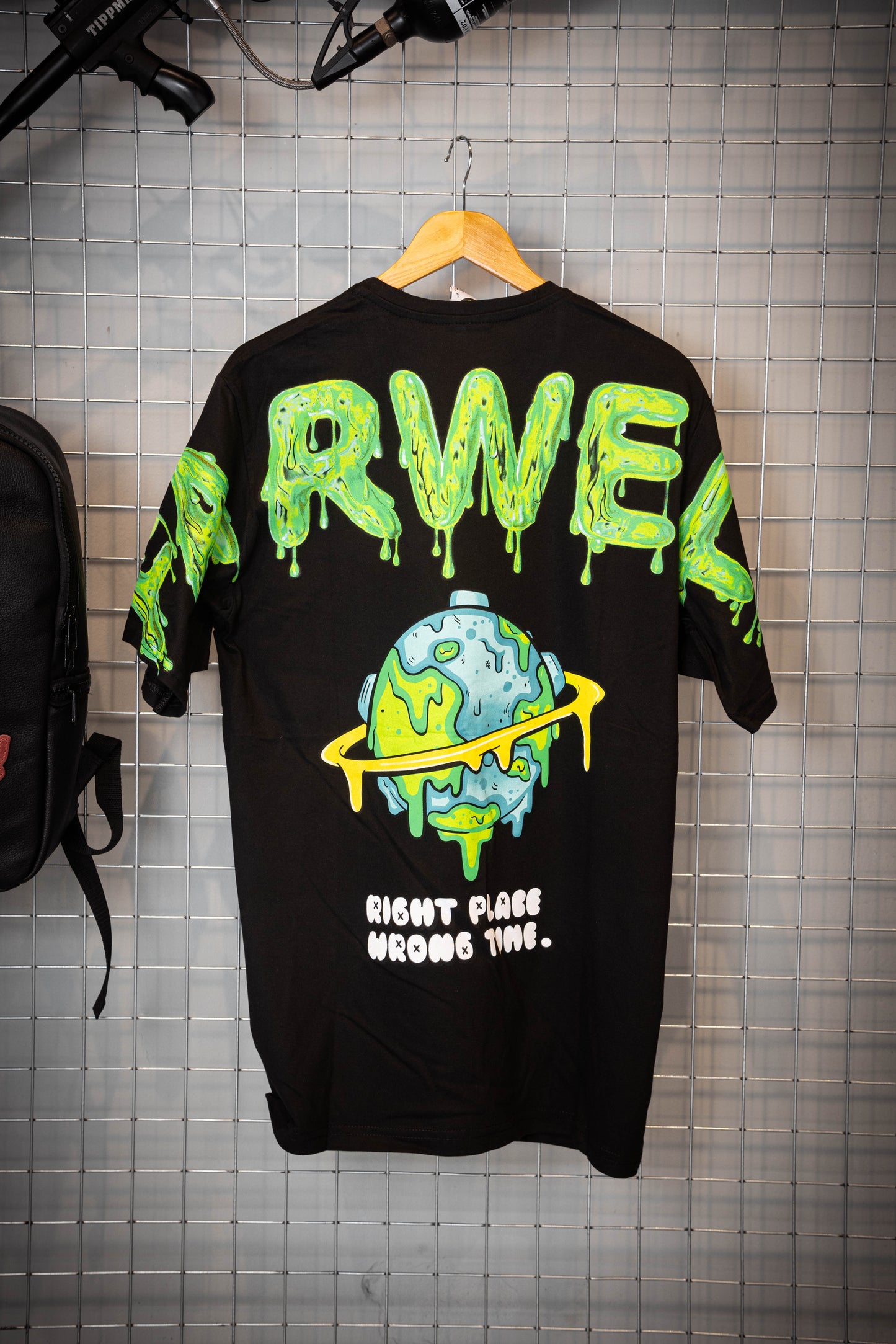 Remera Melt World
