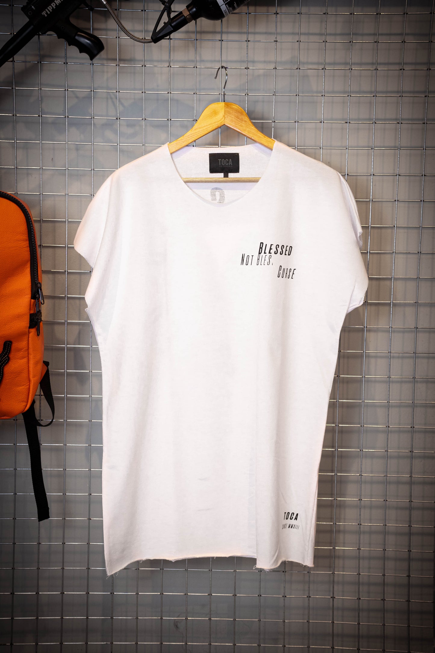 Remera Blessed (Sin Mangas)