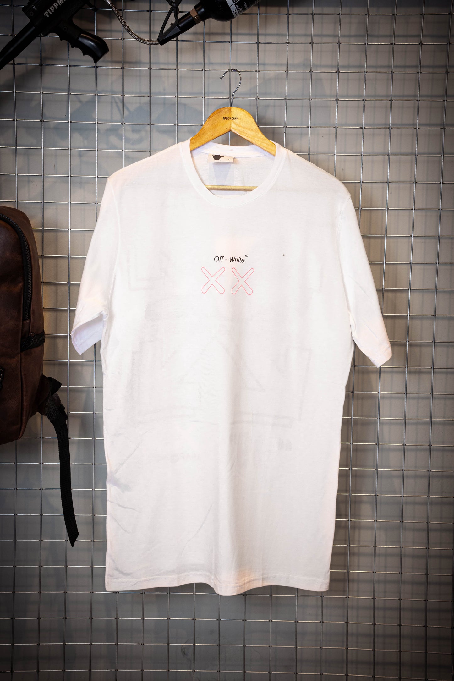 Remera Off White