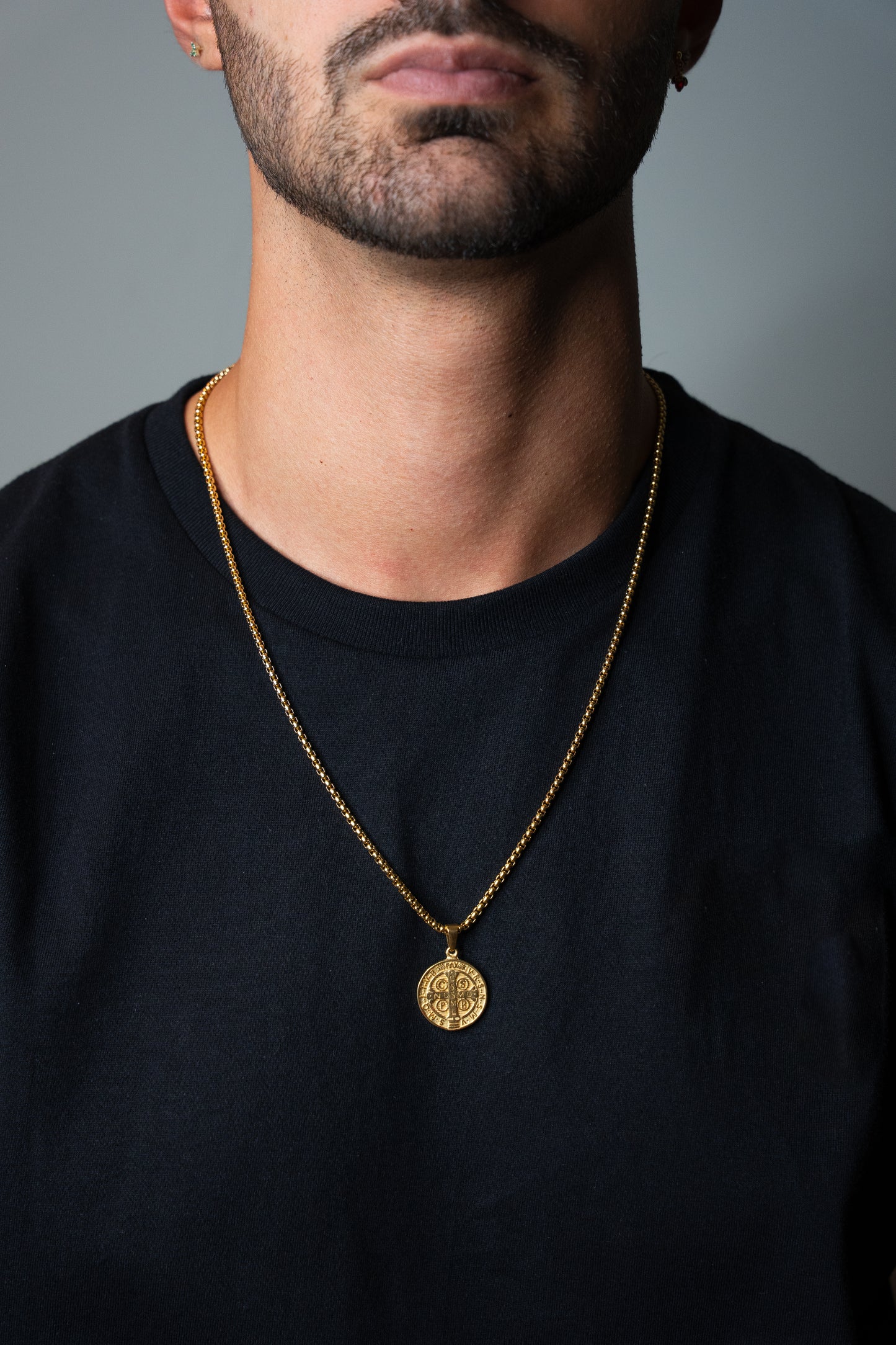 Cadena Pearl con San Benito Tipo 2