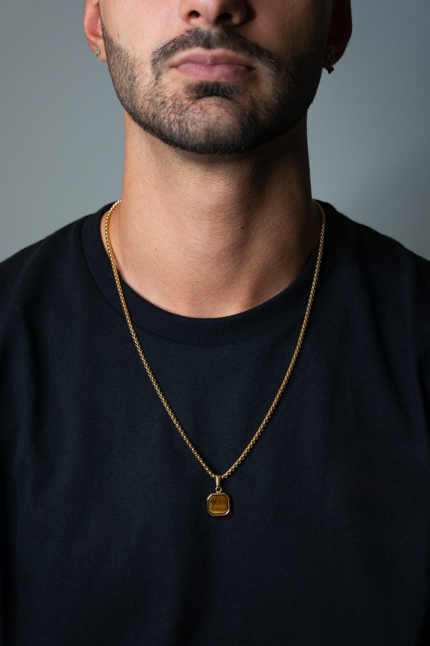 Cadena Pearl con Square Tiger Eyes