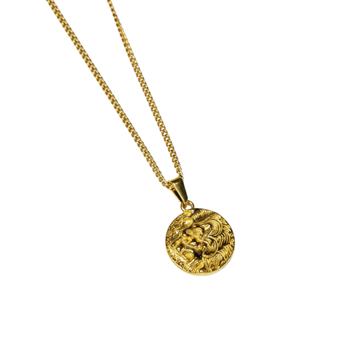 Cadena Cubana Fina con Leon Coin