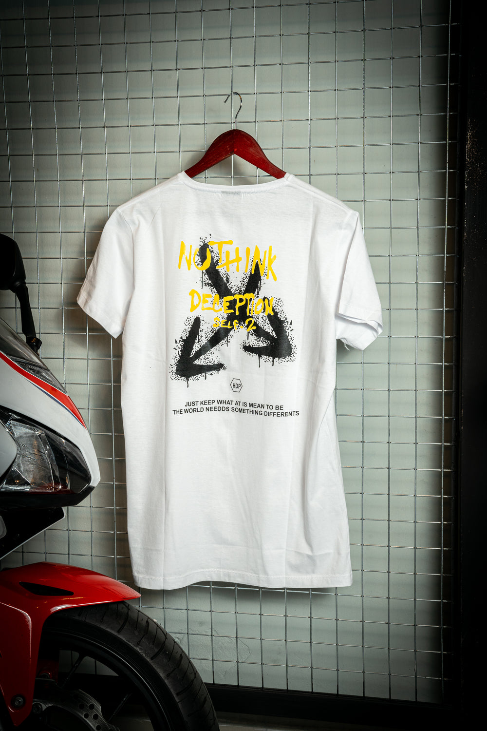 Remera HDP 28
