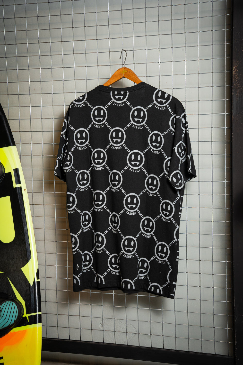 Remera Farwell 1